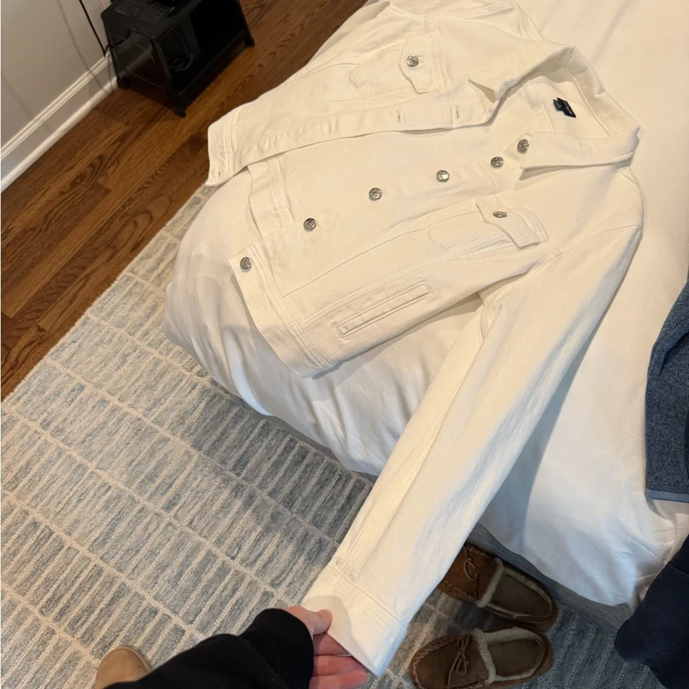 Jcrew Women's White Denim Jacket Size M - Picture 3 of 5